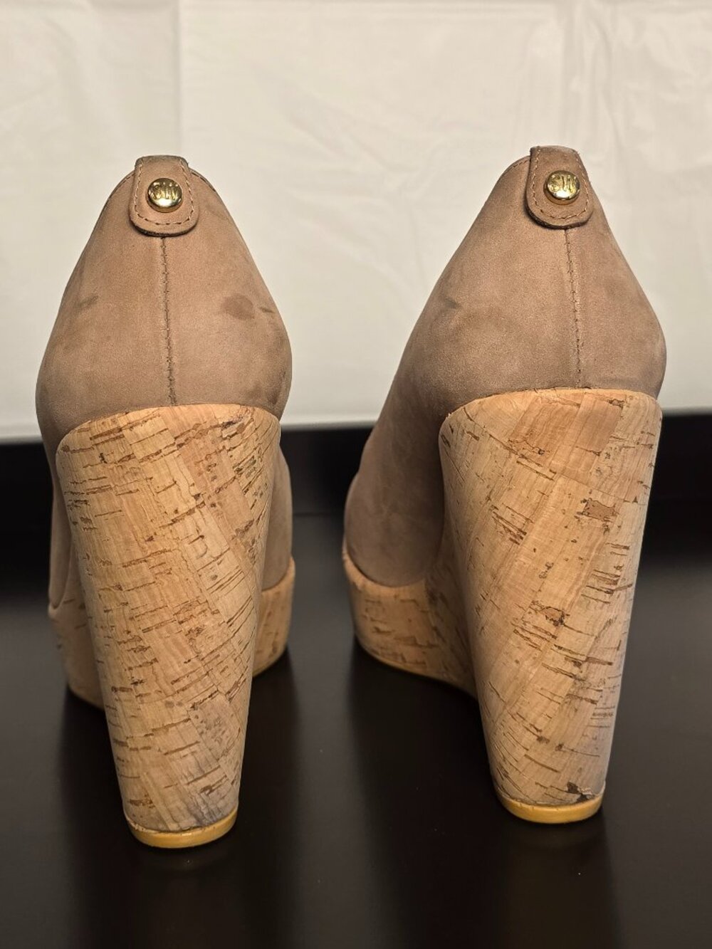Stuart Weitzman Corkswoon Platform Wedge Pumps in Tan Nubuck Size 8 - Picture 5 of 7